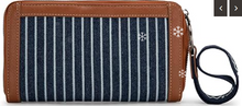 Wrangler Logo Wallet/Wristlet - Navy